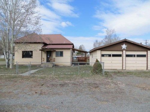 525 S 1st W, Saint Anthony, ID 83445