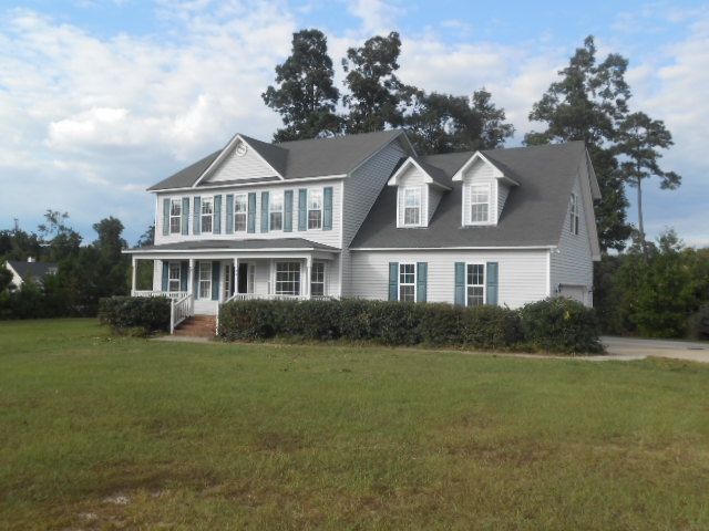 25 Bluewater Ct, Wendell, NC 27591