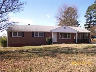 385 Friendship Rd, Chatham, VA 24531