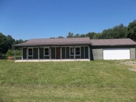 533 Franklin Valley Rd, Oak Hill, OH 45656