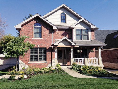 4419 FAIRVIEW, Downers Grove, IL 60515