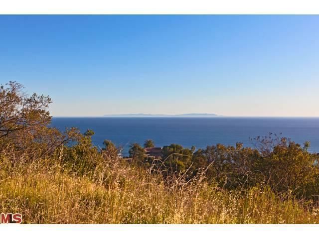 22271 Carbon Mesa Rd, Malibu, CA 90265