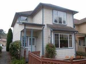 25123 Roberts Dr Unit 304, Black Diamond, WA 98010