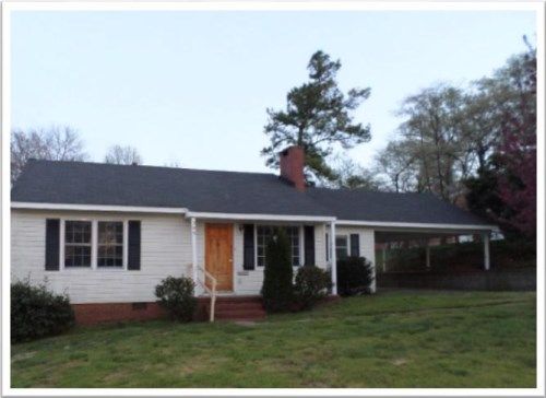 309 West Cardinal St, Siler City, NC 27344