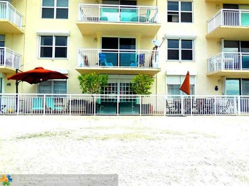 437 Golden Isles Dr # 4C, Hallandale, FL 33009