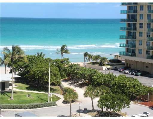 2401 OCEAN # 707, Hollywood, FL 33019