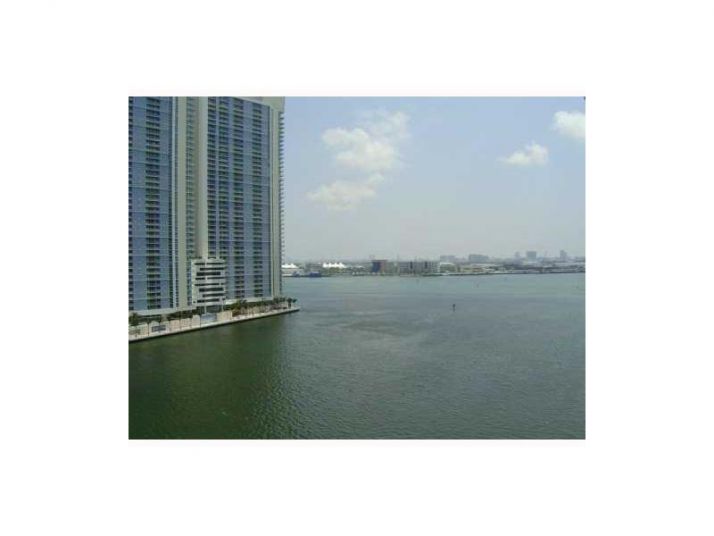 901 BRICKELL KEY BL # 1005, Miami, FL 33131