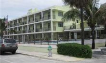 321 WILSON ST # 6D Hollywood, FL 33019