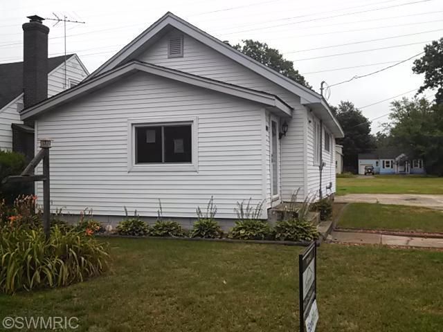 4900 Walton Ave Sw, Grand Rapids, MI 49548