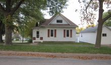 300 E 2nd St Mechanicsville, IA 52306