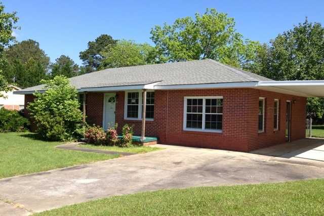 424 Bryant St, Brundidge, AL 36010