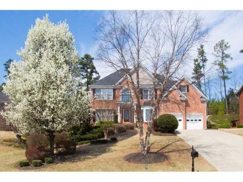 12525 Magnolia Circle, Alpharetta, GA 30005