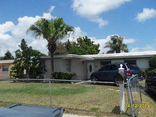 7831 FARRAGUT ST, Hollywood, FL 33024