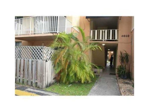 4660 NW 79 AV # 2C, Miami, FL 33166