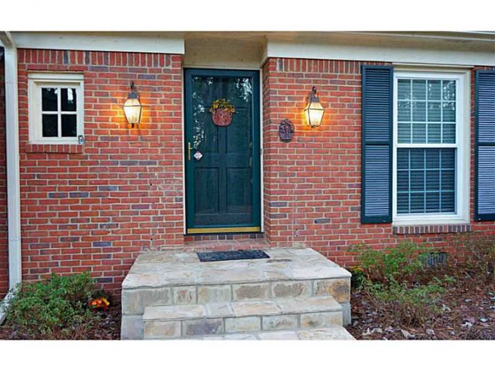 5832 Howell Highlands Place, Stone Mountain, GA 30087