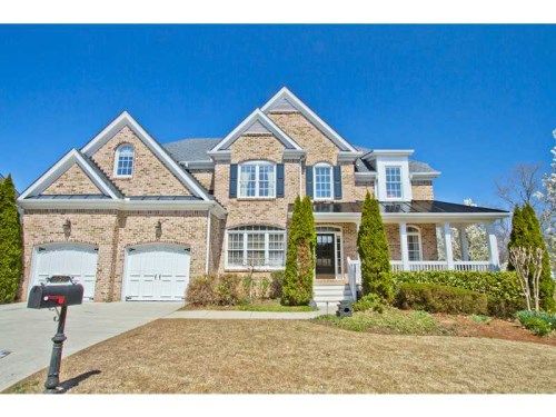 570 Oxford Close, Alpharetta, GA 30005