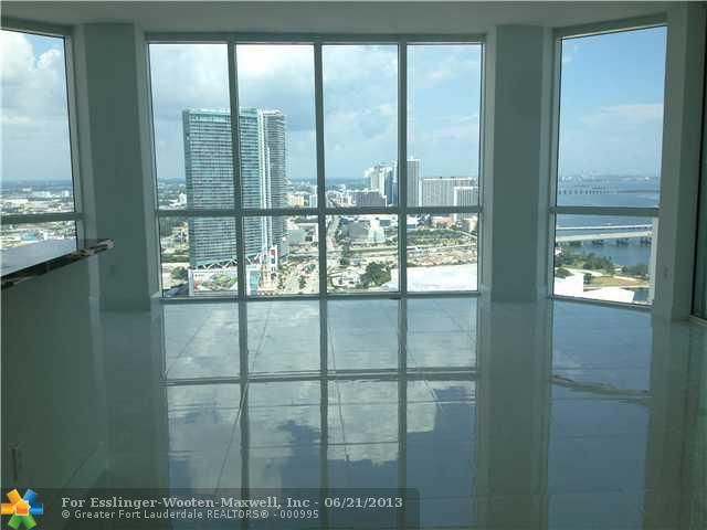 253 NE 2nd St # 4103, Miami, FL 33132