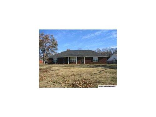 184 County Road 390, Trinity, AL 35673