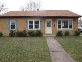 4408 Gage Ave, Lyons, IL 60534