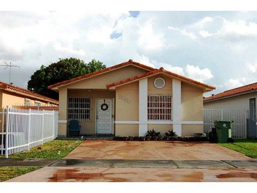 2680 W 74 ST, Hialeah, FL 33016