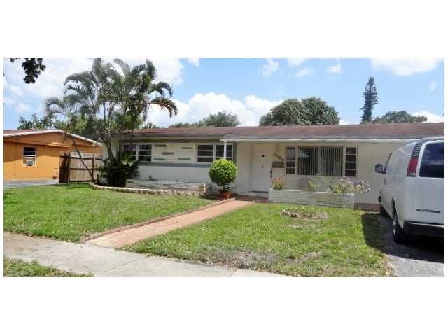 6472 JOHNSON ST, Hollywood, FL 33024