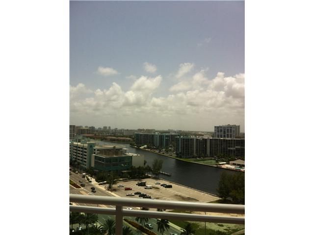 3001 S OCEAN DR # 1627, Hollywood, FL 33019