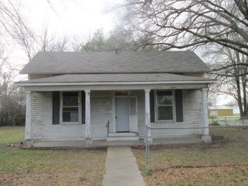 502 S Lowe St, Stuttgart, AR 72160