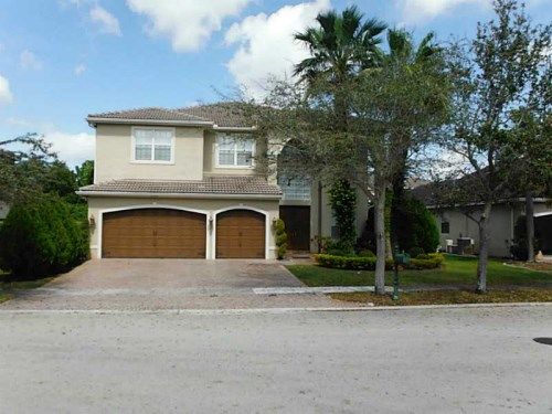 19401 SW 39 CT, Hollywood, FL 33029