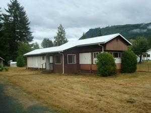 135 Chapman Rd, Morton, WA 98356