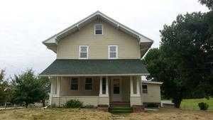 524 1st St, Murray, IA 50174