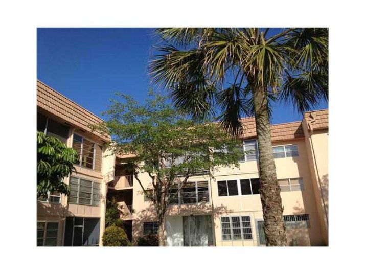 3091 SUNRISE LAKES DR # 103, Fort Lauderdale, FL 33322