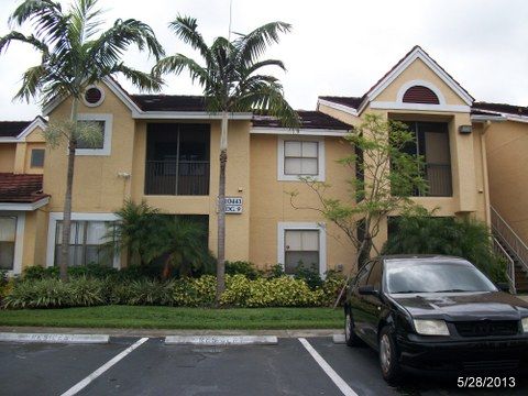 10441 155 Court,914, Miami, FL 33196