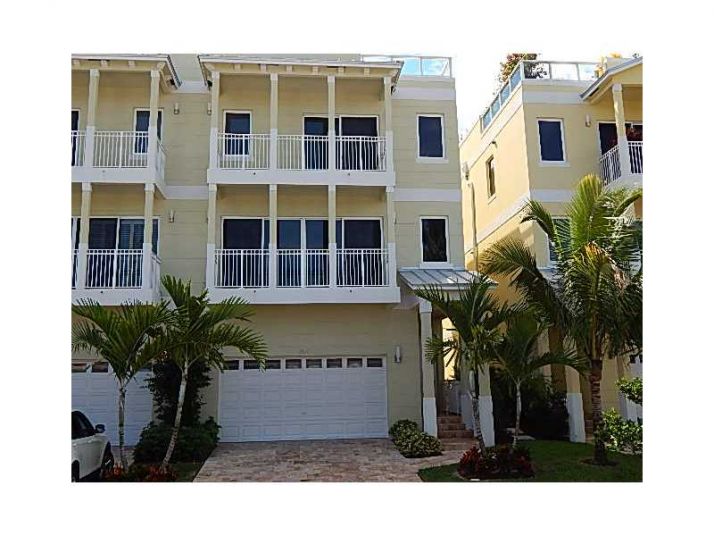 344 ELM STREET # B-9, Hollywood, FL 33019