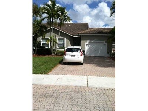 2491 ARAGON BL # 4, Fort Lauderdale, FL 33322