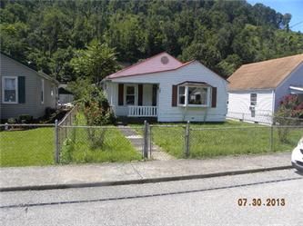 118 Sherman Street #1, Sylvester, WV 25193