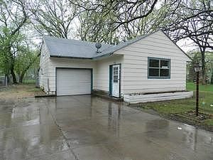 22Nd, Lakeland, MN 55043