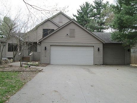 24Th, Lakeland, MN 55043