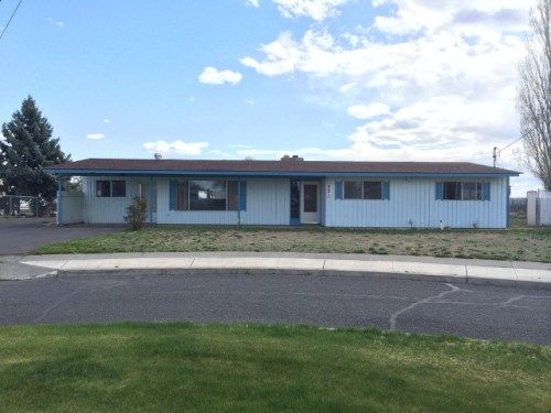 551 Castle Drive, Moses Lake, WA 98837