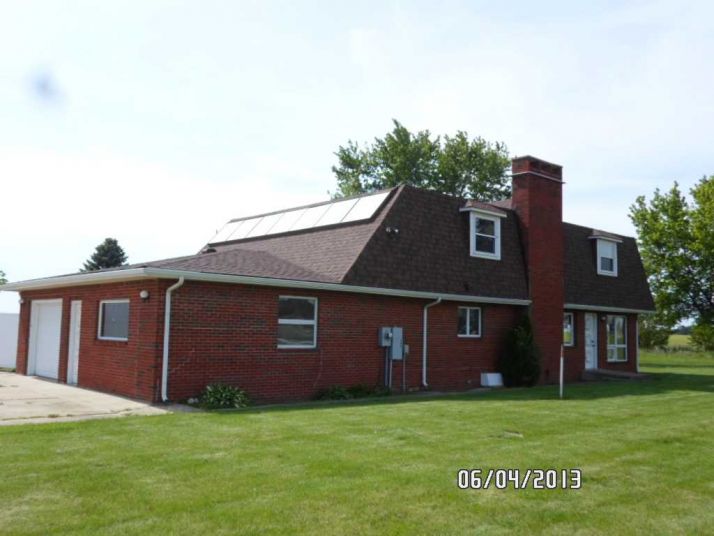 2499 S 1300 W, Francesville, IN 47946