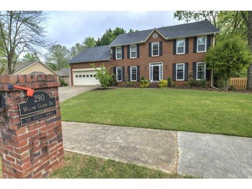 290 Willow Glen Drive, Marietta, GA 30068