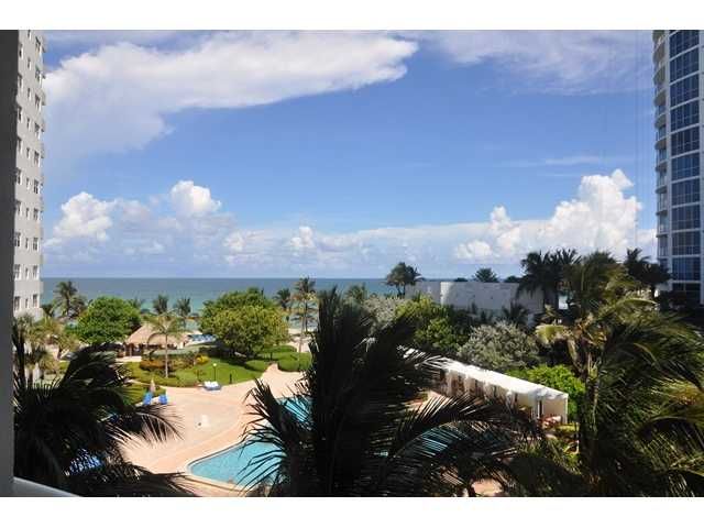 3001 OCEAN DR # 425, Hollywood, FL 33019