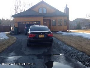 8450 Fox Lair Circle, Anchorage, AK 99507