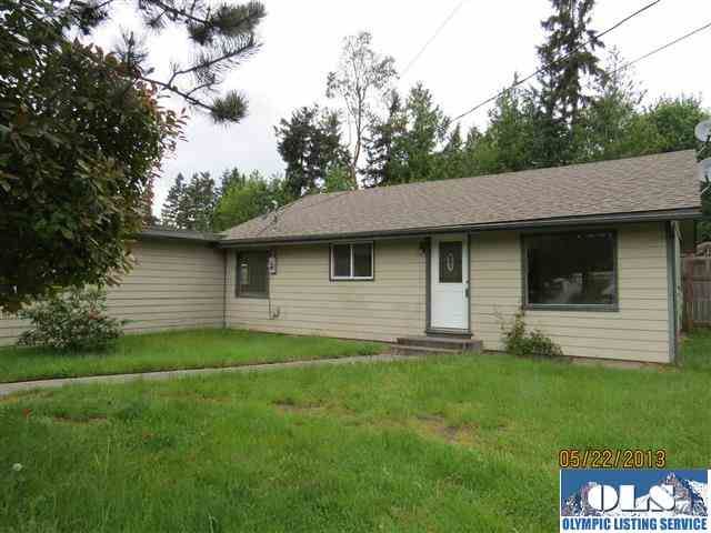 42 W Moore St, Port Hadlock, WA 98339