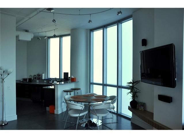 3029 NE 188 ST # 611, Miami, FL 33180