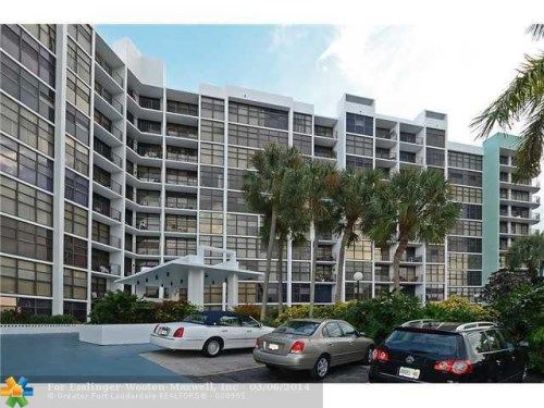 400 Leslie Dr # 728, Hallandale, FL 33009