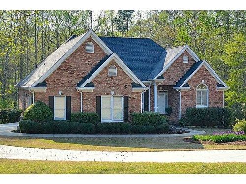 205 Wisteria Drive, Oxford, GA 30054