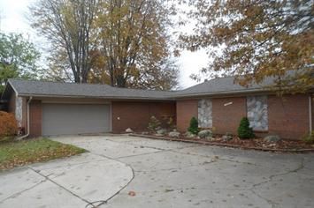 35293  Ash Rd, New Boston, MI 48164