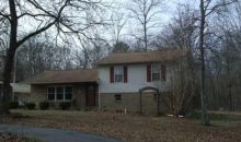 202 HUGHES CIRCLE Laceys Spring, AL 35754