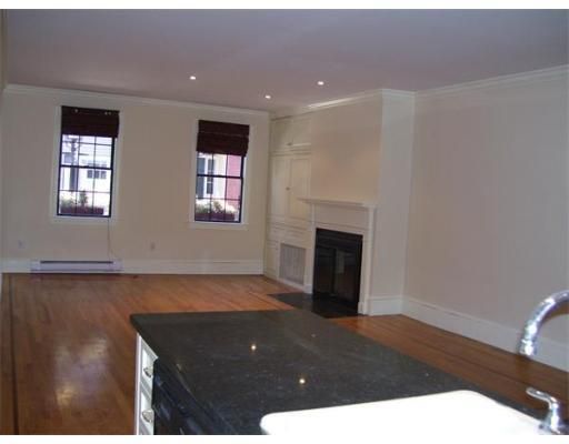 25 Fayette St, Boston, MA 02116