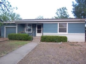 104 N Avenue M, Haskell, TX 79521